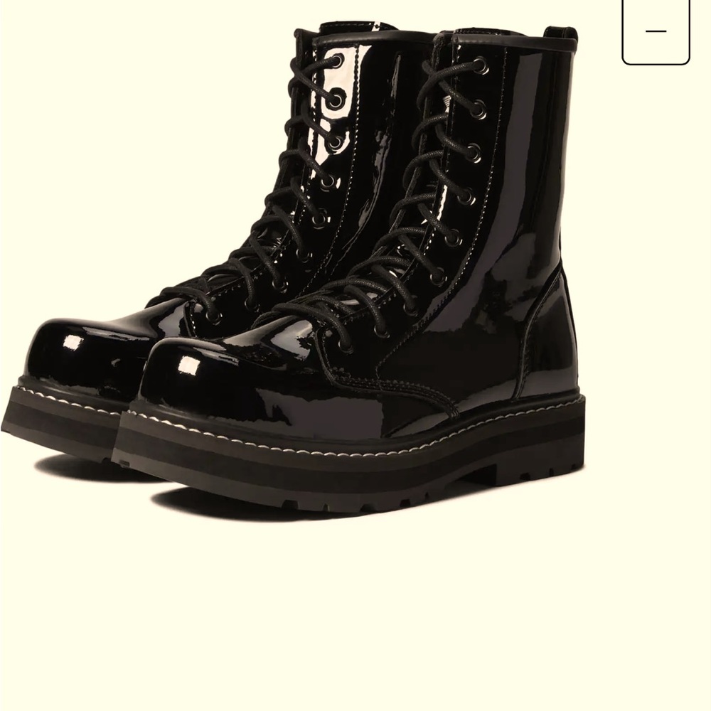 *Brand New*w/box, Avengers brand work boots!